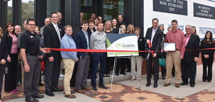 Olsson Associates Council Bluffs Ribbon Cutting Photo